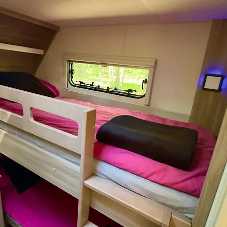 Caravana Juliana - Glamping Swaderki Exterior photo