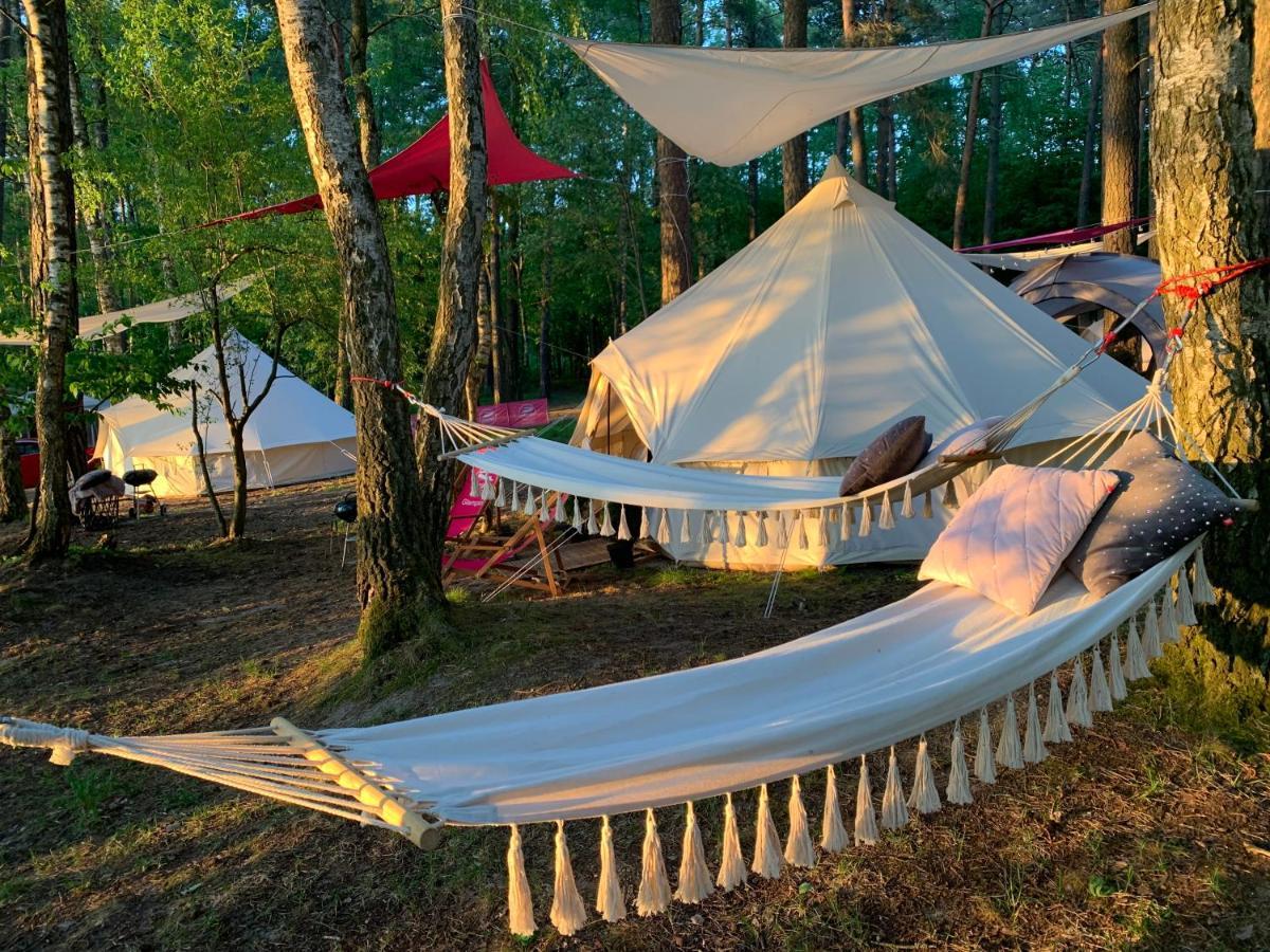 Glamping Caravana Juliana - Glamping Swaderki