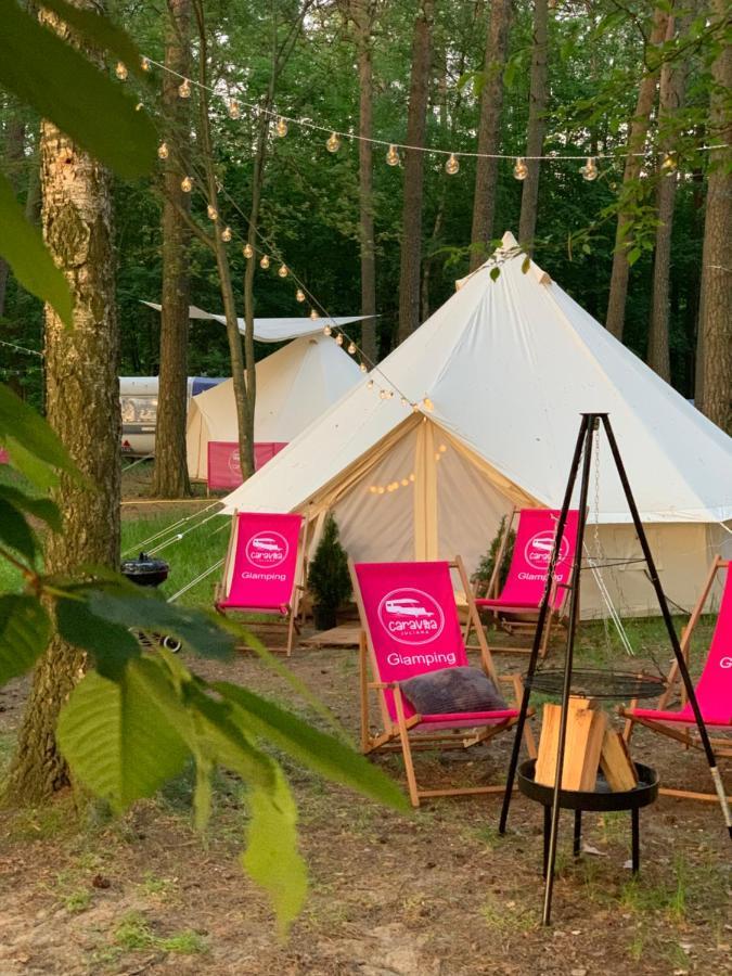 Campo de lujo Caravana Juliana - Glamping