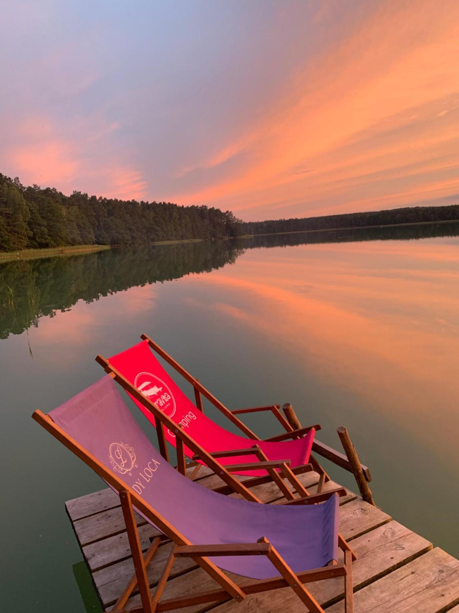 Campo de lujo Caravana Juliana - Glamping Swaderki