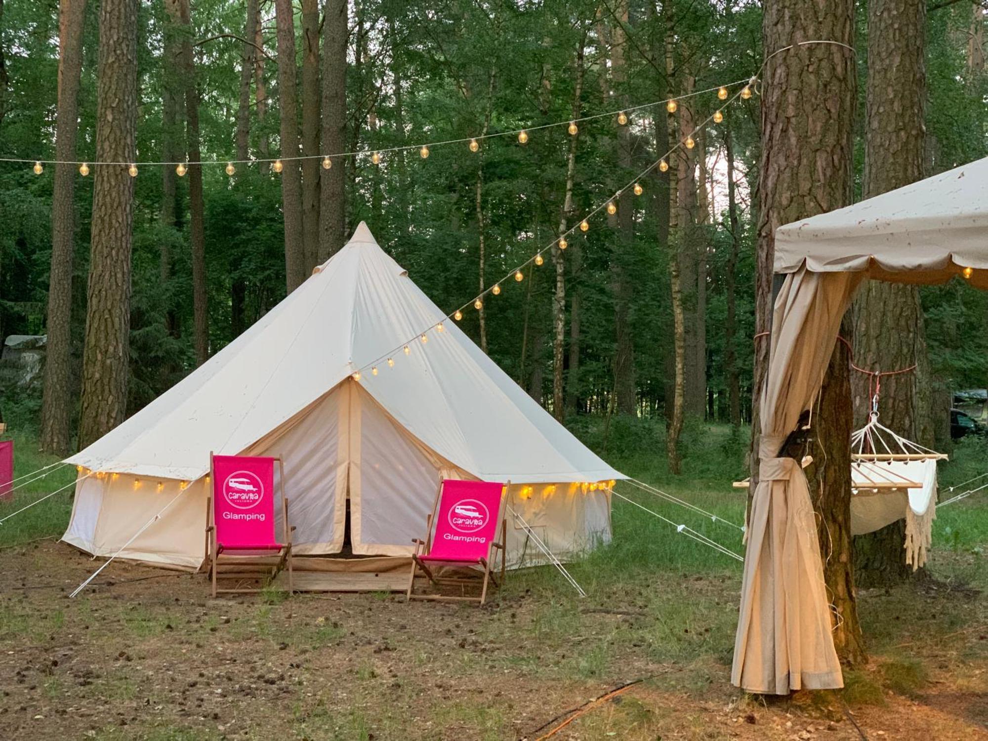 Glamping Caravana Juliana - Glamping Swaderki